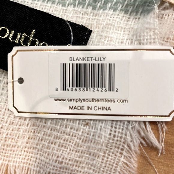 NWT Simply Southern Soft Lily Plum, White, Mint Tartan Knit Throw Blanket - Picture 6 of 8